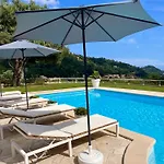 Villa Villa-monti Luxury With Private Pool, Fully Air Conditioned Bedrooms, 5 Star Superhosts! Menton