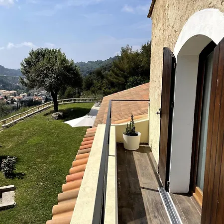 Menton Lemon Festival SPECIAL OFFER Villa-Monti Villa *